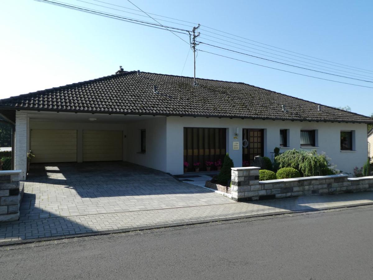 Ferienwohnung Waellerauszeit Bach  المظهر الخارجي الصورة